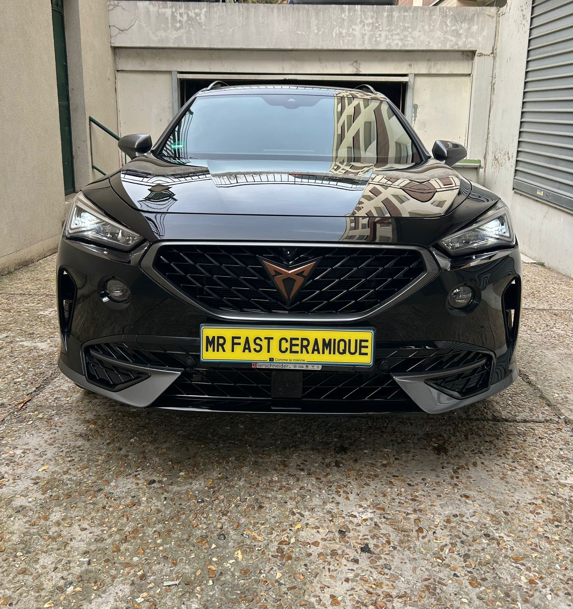 Polissage voiture – Cupra Formentor finition miroir – Mr Fast Céramique Fresnes